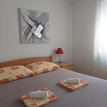 Apartamento Apartman Zara Exterior foto