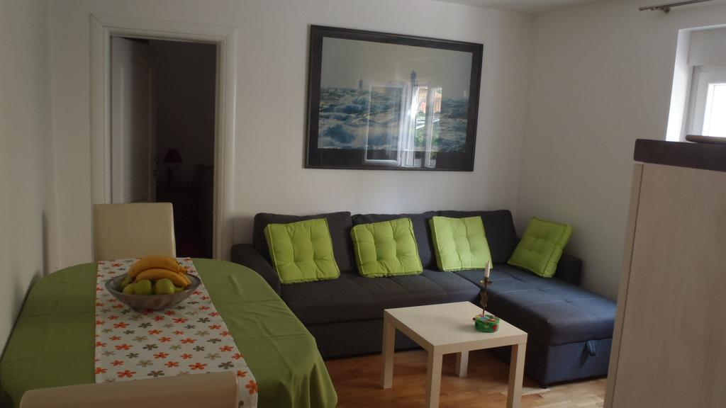 Apartamento Apartman Zara Habitación foto